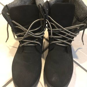 Black boots